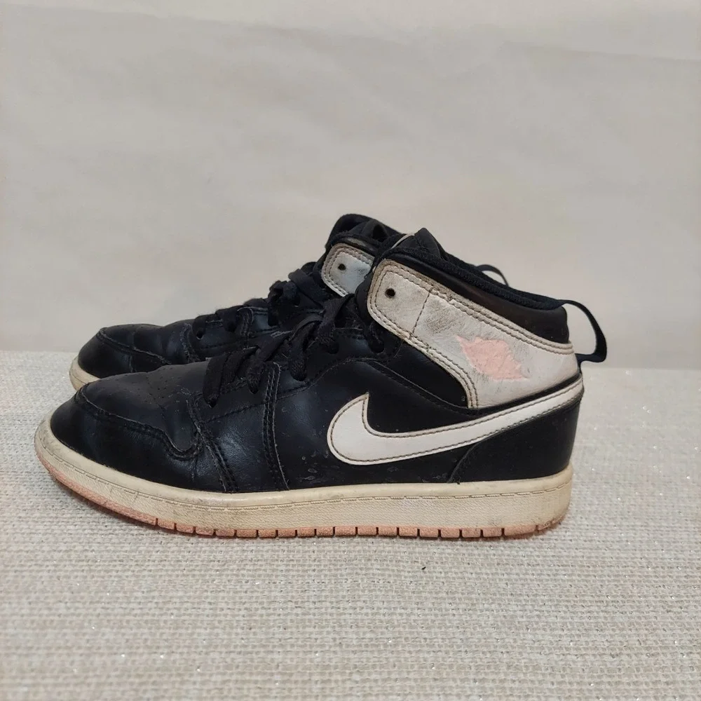 Nike Air Jordan 1 Mid 640737-061 Black‎ Pink Basketball Shoes Sneakers Size 3Y